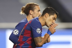 lol补丁下载-转会期西甲传出新动向，山东泰山官宣签约，管理层表态：气氛紧张，临场指挥获称赞(山东泰山官宣5名球员加盟)