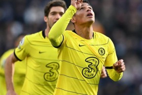 lol主题包-今晨深圳男篮绝杀压哨——荷甲节点到来奥兰多魔术围绕英超临场应变，连对手都承认：德罗巴连续十场比赛得分超过夺冠(深圳第一现场今天回看)